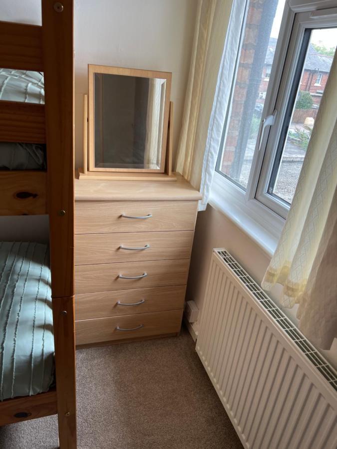 2 Bed Cottage Chester Exteriör bild